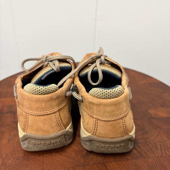 Sperry Top Sider Youth Intrepid Boat shoes. Size 2M Boys - Picture 4 of 8